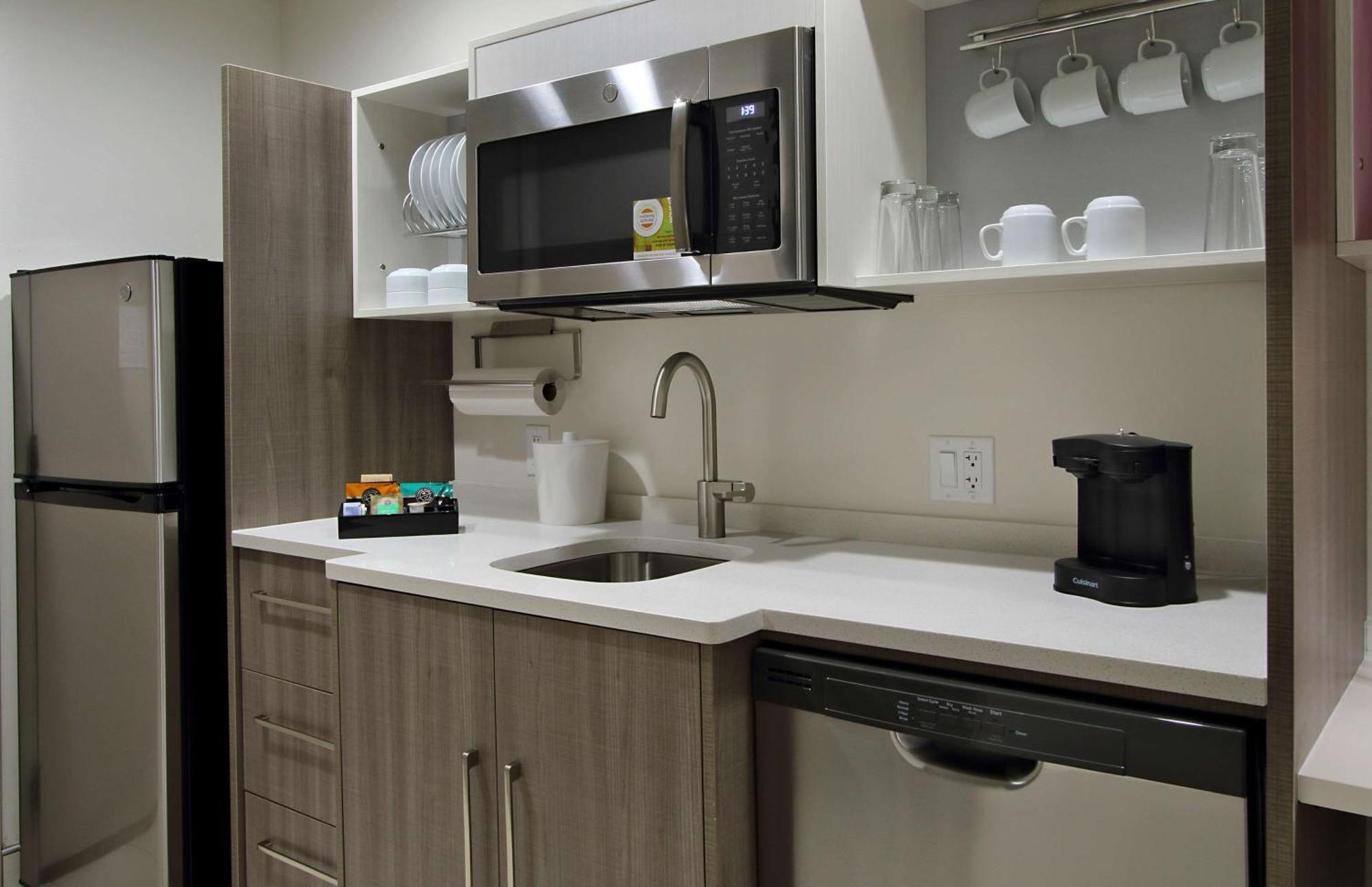 Home2 By Hilton Beaumont, Tx Hotel 3*